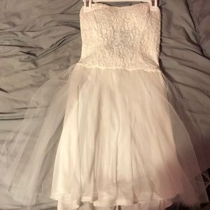 White strapless dress